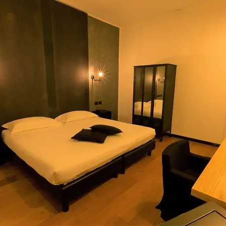 米拉蒙蒂酒店 4*